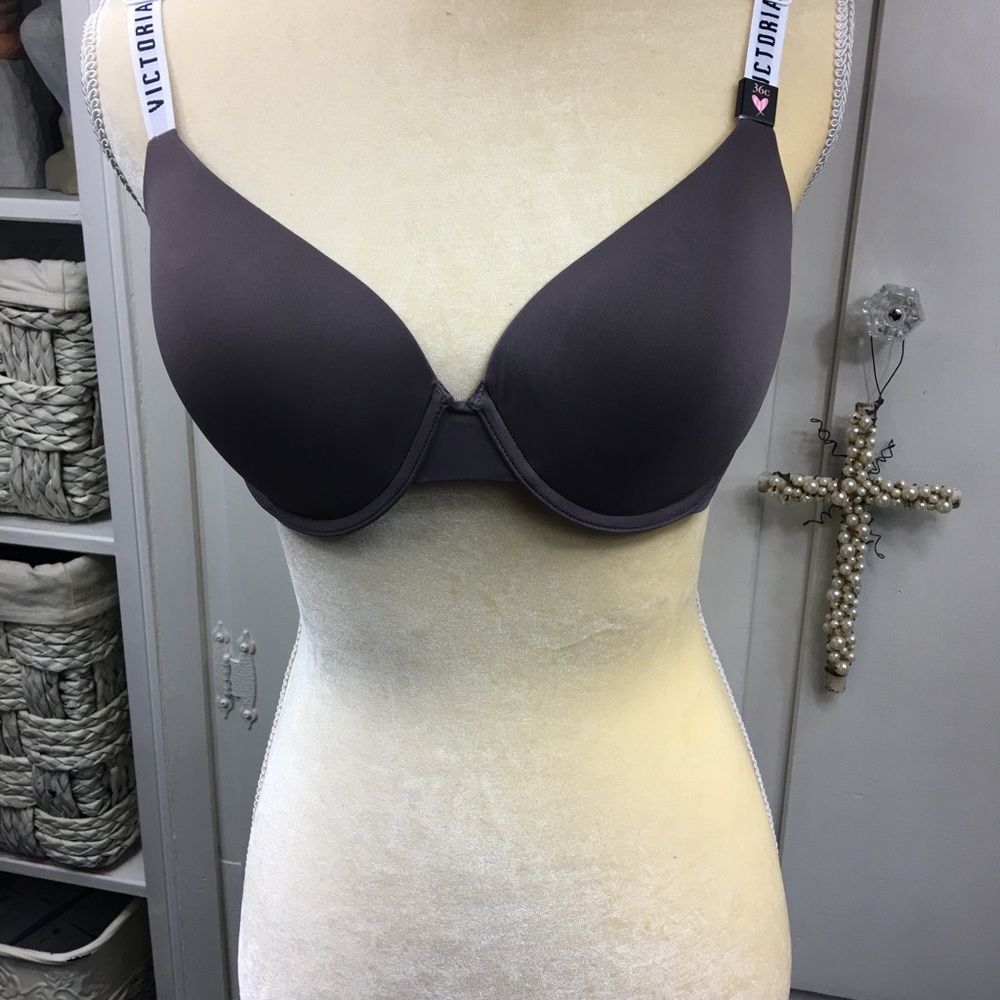 Victoria Secret Demi Bra New